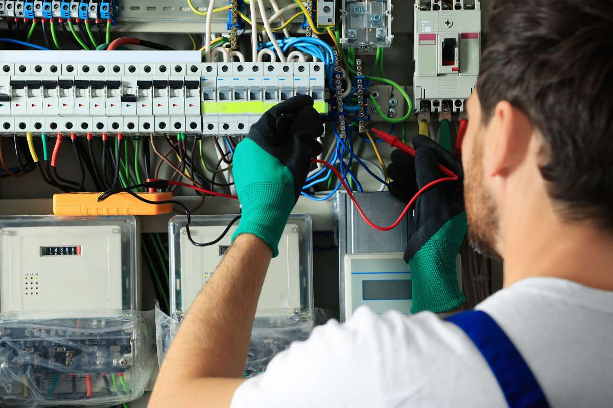 Habilitation Électrique B0 + H0 / H0V – Exécutant BE – Manœuvre BS – Chargé d’Intervention Élémentaire